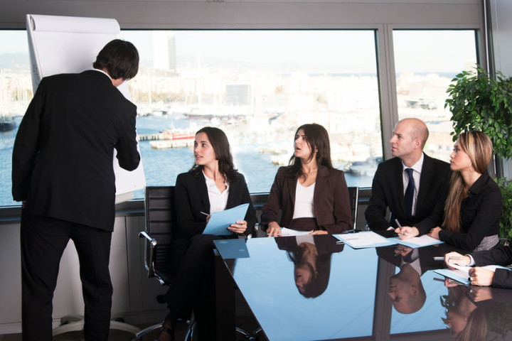 Moderieren und Pr&auml;sentieren